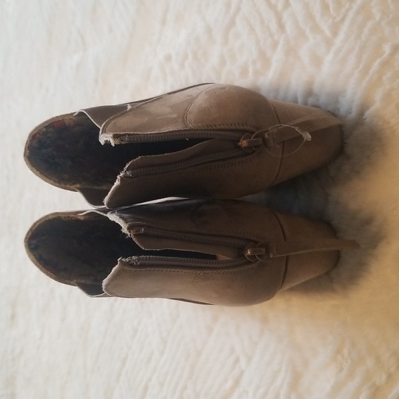 Tan Maurice Ankle Boots Size 11 - Picture 3 of 7